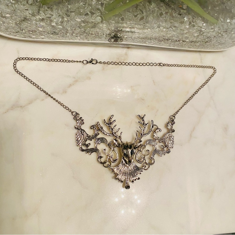 Gothic reindeer necklace 🦌